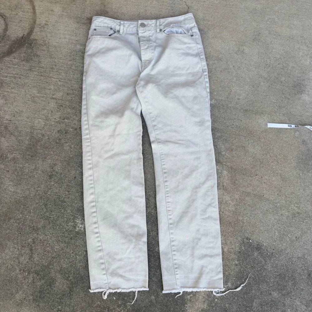 BoohooMAN Mens Straight Leg Jeans Light Sand Stone Button Fly Raw Hem Size 32R